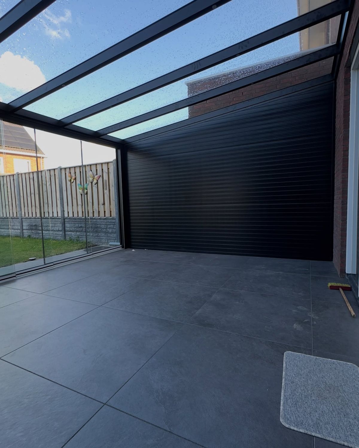 Van Bedrijfspand tot Veranda: sandwichpanelen als complete oplossing